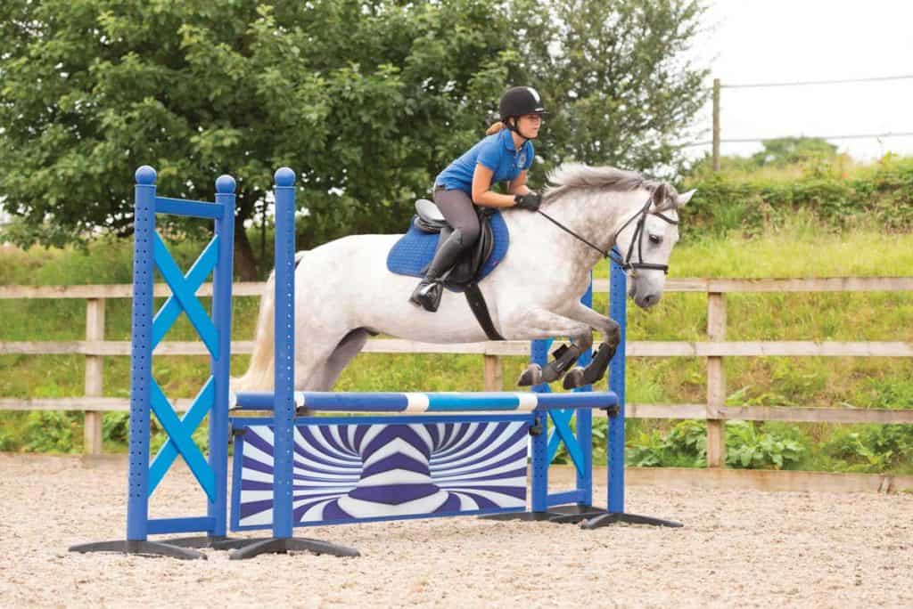 rider and pony showjumping